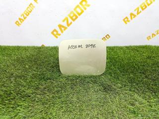 Лючок бензобака Hyundai Accent LC2 1999-2012 G4EC Лючок бензобака Hyundai Accent LC2 1999-2012 G4EC