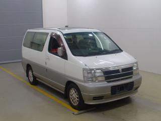 Стекло лобовое NISSAN ELGRAND