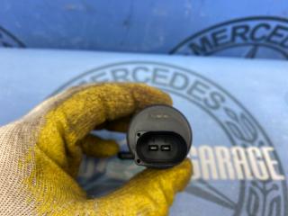 Насос омывателя стекла ML-Class 2003 W163 112.970 3.7 Насос омывателя стекла ML-Class 2003 W163 112.970 3.7