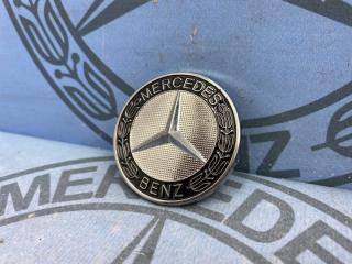 Эмблема передняя Mercedes-Benz C-Class W204