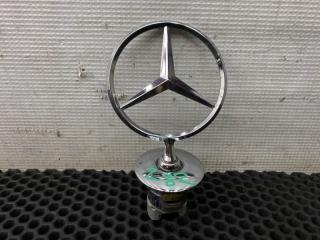 Эмблема передняя Mercedes-Benz C-Class 2010