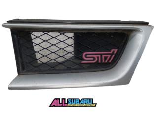 Запчасть решётка радиатора левая Subaru Impreza WRX STI 2006 - 2007 GDB EJ207 контрактная Решётка радиатора левая Subaru Impreza WRX STI 2006 - 2007 GDB EJ207 контрактная
