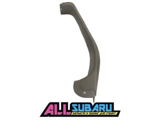 Накладка крышки багажника левая SUBARU Forester 2005 - 2007