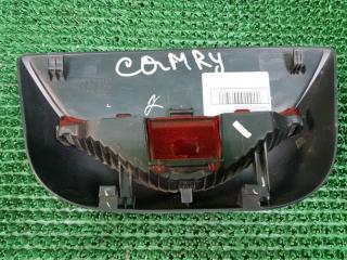 Дополнительный стоп сигнал Camry 2001-2006 ACV30 2AZFE