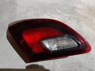 Запчасть фонарь внутренний левый Opel Astra J 2013