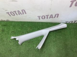 Накладка на стойку кузова передняя правая TOYOTA VOXY 2007 ZRR75 3ZRFAE 62210-28090-B0 Б/У