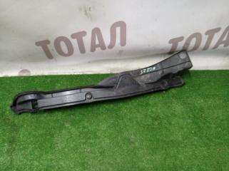 Накладка на крыло правая TOYOTA RAUM 2009
