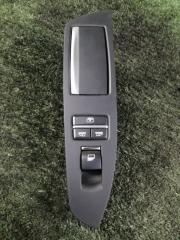 Блок управления стеклоподьемником задний левый BMW 7-series 2013