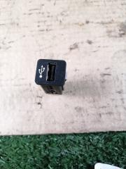 Запчасть разъём usb BMW X6 2011