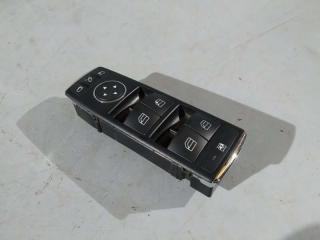 Блок кнопок стеклоподъемника Mercedes C-class