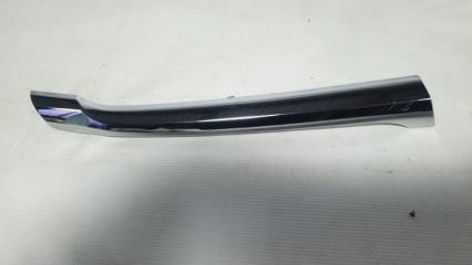 Молдинг решетки радиатора правый Subaru Impreza