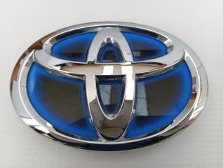 Эмблема передняя Toyota Yaris Cross MXPB10 контрактная