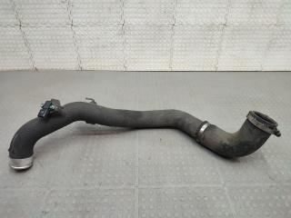 Патрубок интеркуллера Kia Stinger CK 2018 G6DP Патрубок интеркуллера Kia Stinger CK 2018 G6DP