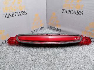 Запчасть стоп-сигнал крышки багажника Mazda 3