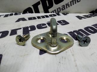 Петля замка крышки багажника Toyota Corolla Spacio 1999.06 AE111 4A-FE 69430-13030 контрактная