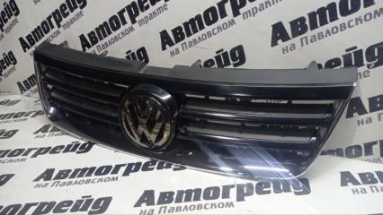 Решетка радиатора VOLKSWAGEN TOUAREG 18.07.2005 7LA AXQ 7L6853651A контрактная