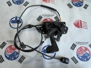 Замок капота передний Genesis G90 2018