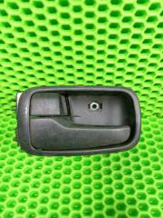 Запчасть ручка двери внутренняя левая Mitsubishi Lancer