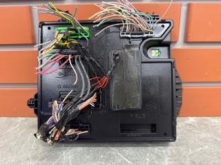 Блок предохранителей в салон Renault Megane BZ00 2011 1.6 K4M839 Блок предохранителей в салон Renault Megane BZ00 2011 1.6 K4M839