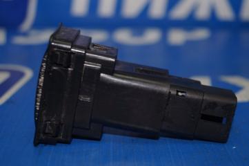 Кнопка обогрева сидений передняя правая MK 2011 1.5 MR479QA