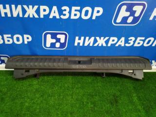 Накладка (кузов внутри) задняя Land Rover Range Rover Sport LR044744 Б/У