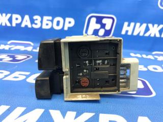 Кнопка аварийной сигнализации F3R 2008 1.5 DA4G15