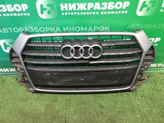 Решетка радиатора Audi Q3 2014-2018