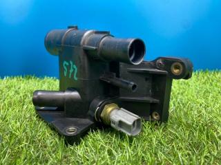 Фланец двигателя системы охлаждения Ford Focus 2 1.8 QQDB Фланец двигателя системы охлаждения Ford Focus 2 1.8 QQDB