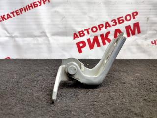 Петля дверная задняя правая TOYOTA IST NCP60