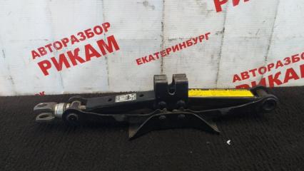 Домкрат TOYOTA 0911152010 контрактная