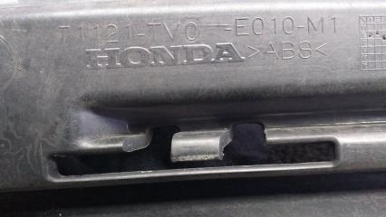 Решетка радиатора HONDA CIVIC FK2 R18Z4