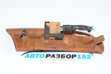 Кнопка стеклоподъекника передняя левая Nissan Cefiro a33 VQ20DE Кнопка стеклоподъекника передняя левая Nissan Cefiro a33 VQ20DE