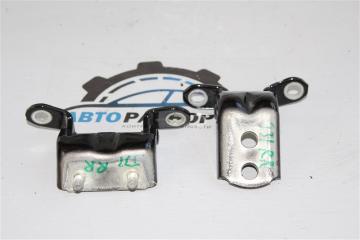 Петли дверные задние правые Nissan Teana 2003-2007