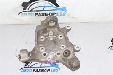 Поворотный кулак задний левый Nissan Teana 2003-2007