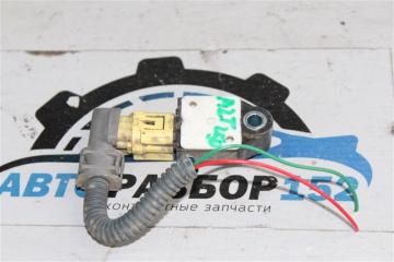 Датчик удара правый TOYOTA Avensis 2002-2007