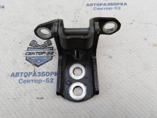 Петля двери задняя правая Nissan Qashqai 2007 J10 MR20DE 824212F030 контрактная