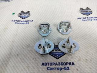 Ответная часть замка двери Hyundai IX35 LM 2011 D4HA Ответная часть замка двери Hyundai IX35 LM 2011 D4HA