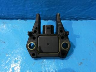 Датчик удара AIR BAG RX330 XU30 3MZ-FE