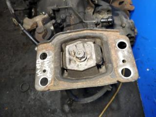 Запчасть опора двигателя левая Ford Mondeo 4 (2007-2014)