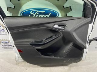 Обшивка двери передняя левая Ford Focus 3 (11-14) 2012
