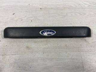 Накладка крышки багажника Ford Tourneo/Connect (02-13) 2004