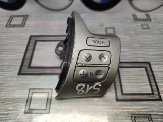 Кнопка на руль Toyota Auris