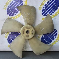 Вентилятор радиатора левый Toyota Ipsum 2002