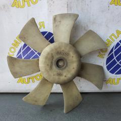 Запчасть вентилятор радиатора левый Toyota Ace Noah 1999