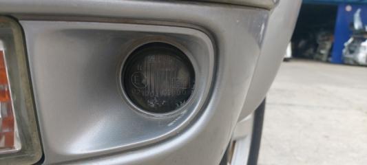 Накладка на туманку левая Toyota Hilux Surf 1999