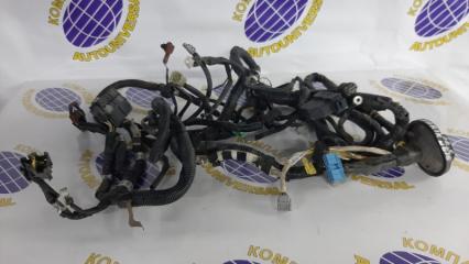 Проводка под капот Subaru Forester 2004