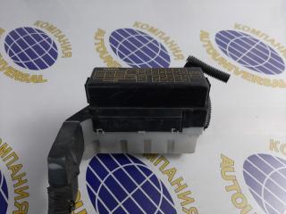 Блок предохранителей Nissan X-Trail 2001