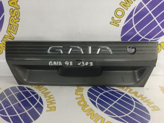 Фальшпанель задний Toyota Gaia 1998