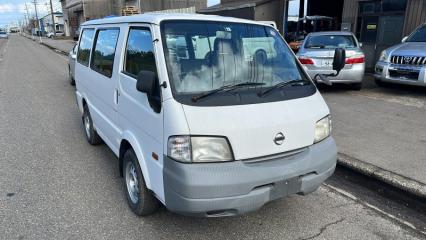 Диффузор радиатора Nissan Vanette 2006