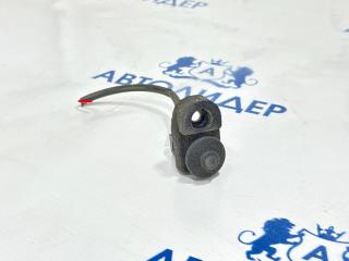 Концевик открытой двери передний Nissan Primera P12 QG18DE БУ